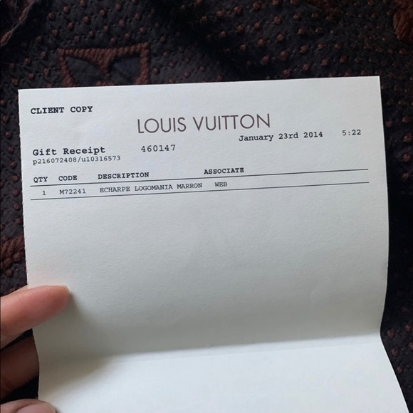 AUTHENTIC Louis Vuitton Scarf - Picture 6 of 7